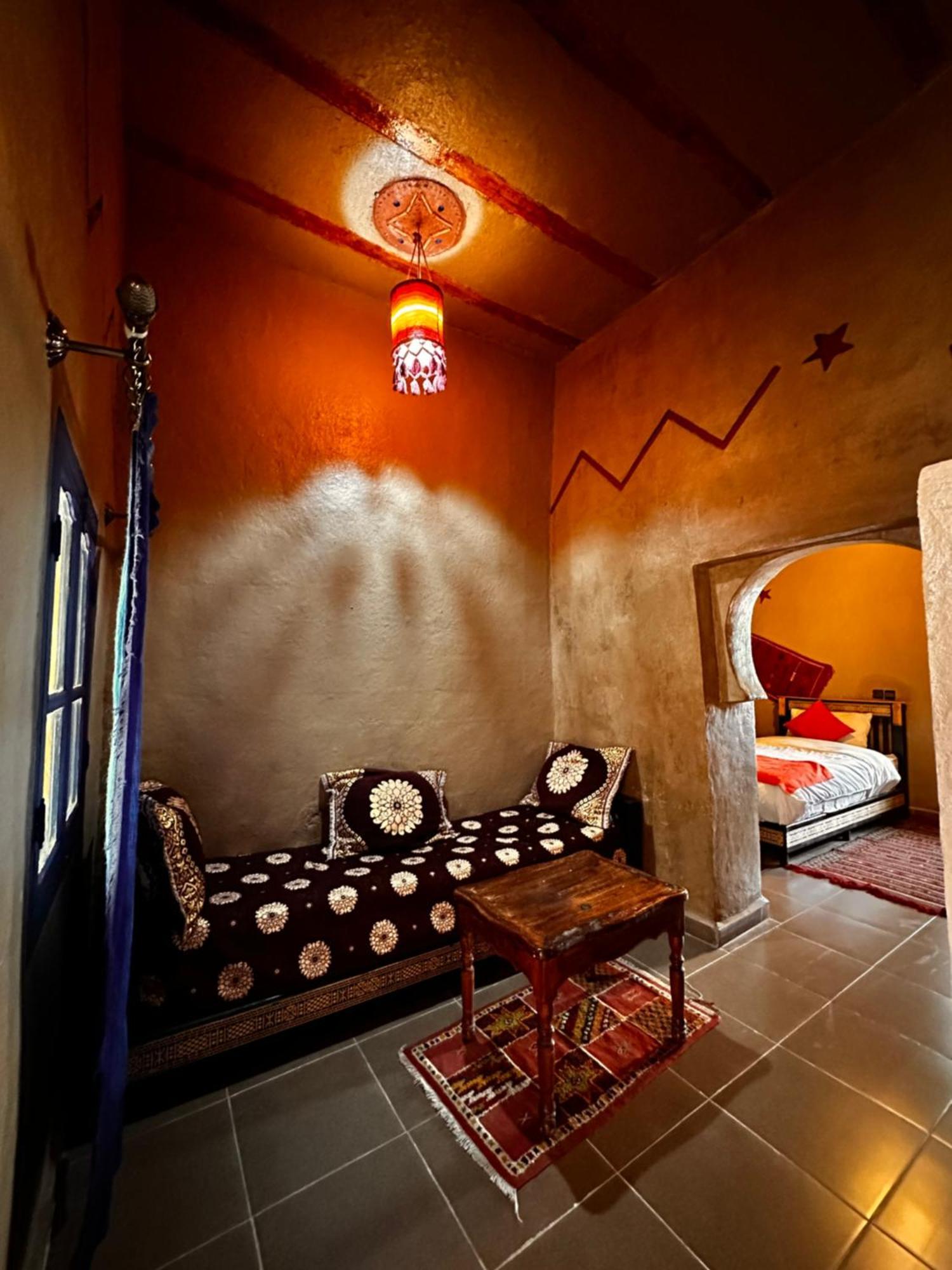 Riad Les Roches Merzouga Exterior photo